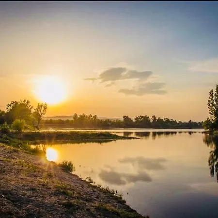 Toparti Kucko Holiday home *
